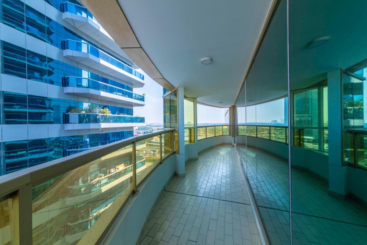 Appartement Maison Privee - Millennium Executive Tower à Dubaï Extérieur photo